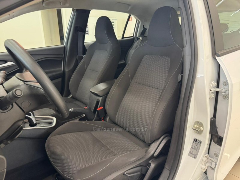 ONIX 1.0 LT 12V TURBO FLEX 4P AUTOMÁTICO - 2024 - VERANóPOLIS