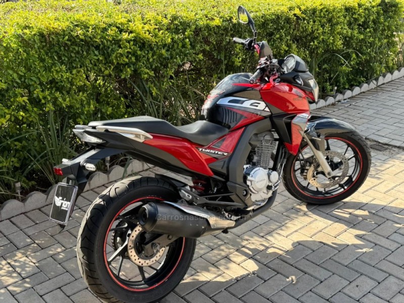 CB 250F TWISTER CBS - 2019 - VACARIA