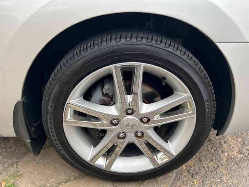 I30 2.0 MPFI GLS 16V GASOLINA 4P MANUAL - 2010 - CAXIAS DO SUL