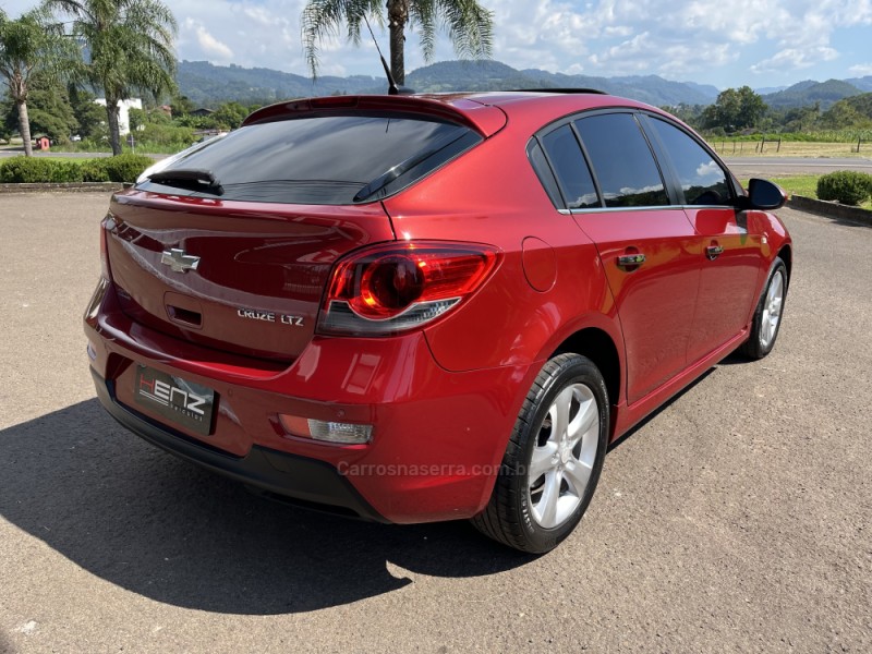CRUZE 1.8 LTZ 16V FLEX 4P AUTOMÁTICO - 2014 - BOM PRINCíPIO