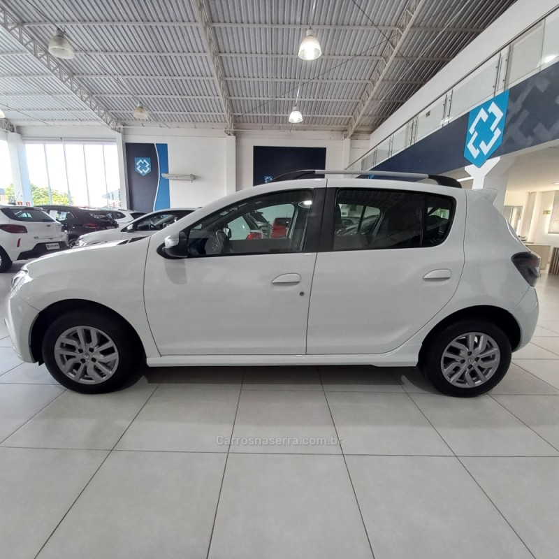 SANDERO 1.0 12V GT LINE LIMITED FLEX 4P MANUAL - 2022 - SANTA CRUZ DO SUL