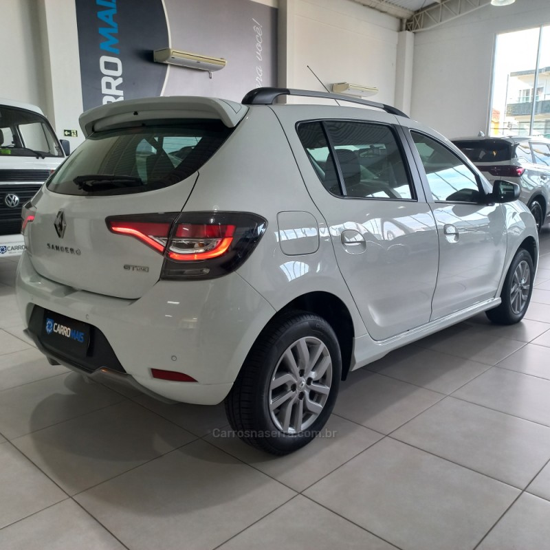 SANDERO 1.0 12V GT LINE LIMITED FLEX 4P MANUAL - 2022 - SANTA CRUZ DO SUL