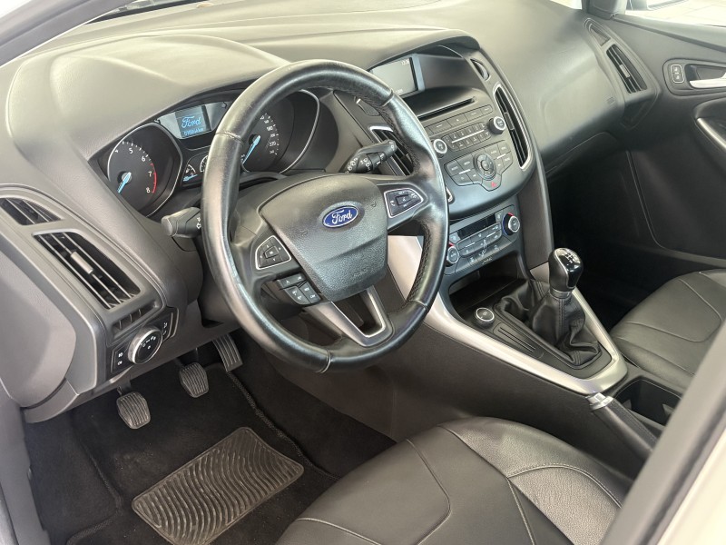 FOCUS 1.6 SE PLUS 16V FLEX 4P MANUAL - 2016 - BENTO GONçALVES