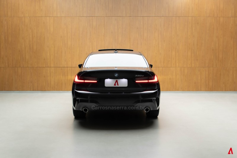 330E 2.0 M SPORT 16V TURBO HÍBRIDO 4P AUTOMÁTICO - 2022 - GARIBALDI