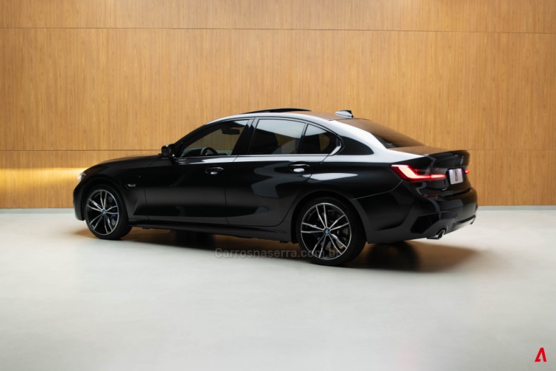 330E 2.0 M SPORT 16V TURBO HÍBRIDO 4P AUTOMÁTICO - 2022 - GARIBALDI