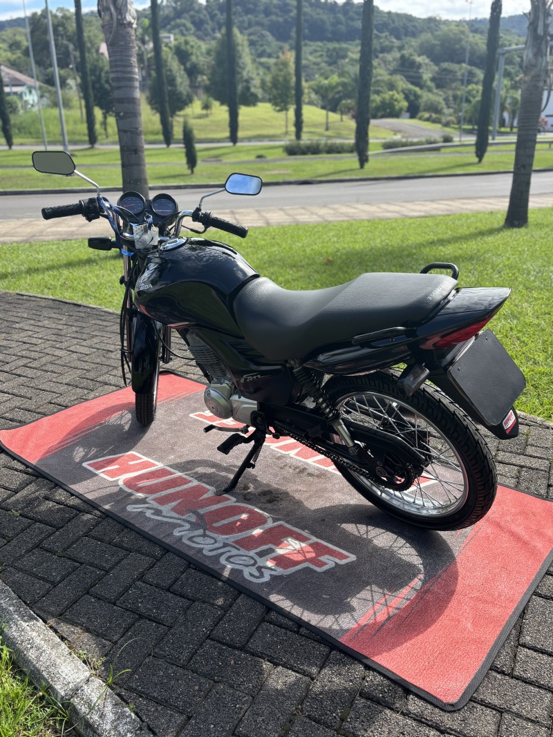 CG 125 FAN KS - 2013 - FELIZ