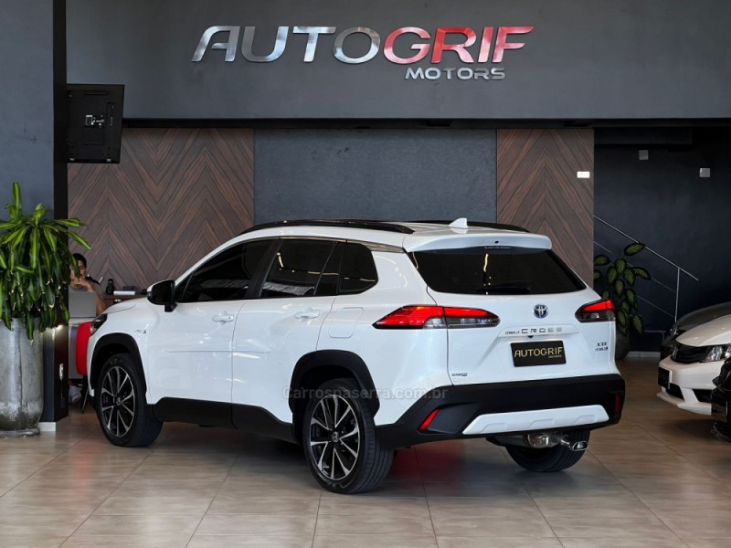 COROLLA 1.8 CROSS XRV 16V HÍBRIDO 4P AUTOMÁTICO - 2023 - CAMPO BOM