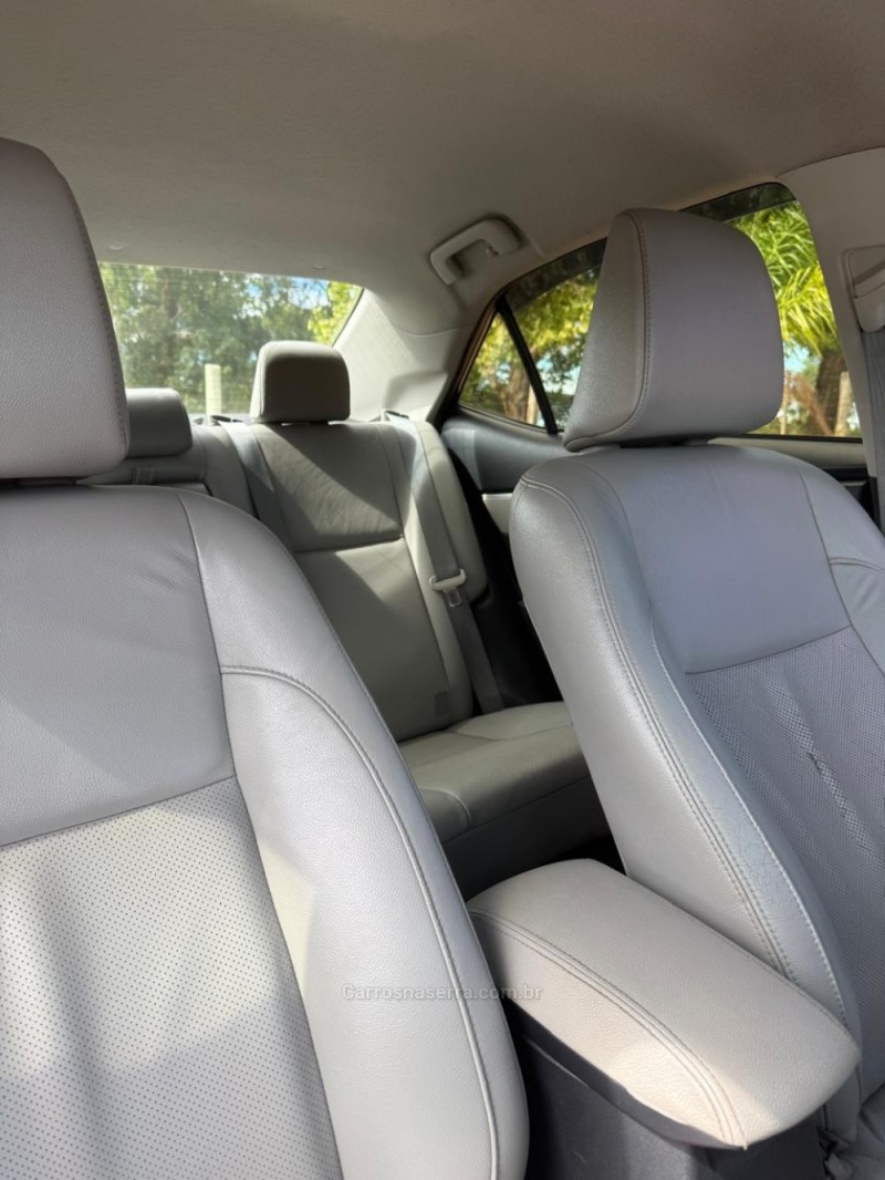COROLLA 2.0 XEI 16V FLEX 4P AUTOMÁTICO - 2015 - IBIRAIARAS