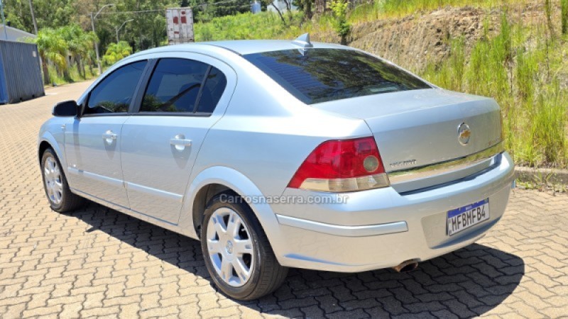 VECTRA 2.0 MPFI ELEGANCE 8V 140CV FLEX 4P MANUAL - 2008 - SãO MARCOS