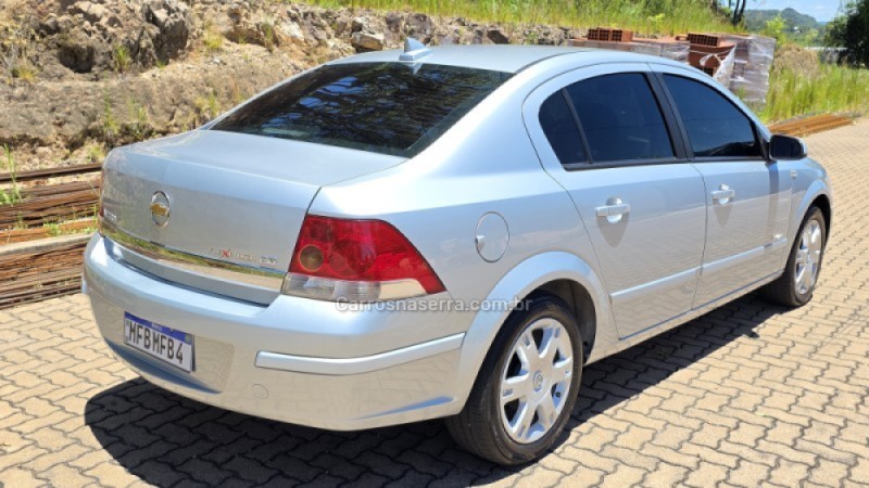 VECTRA 2.0 MPFI ELEGANCE 8V 140CV FLEX 4P MANUAL - 2008 - SãO MARCOS
