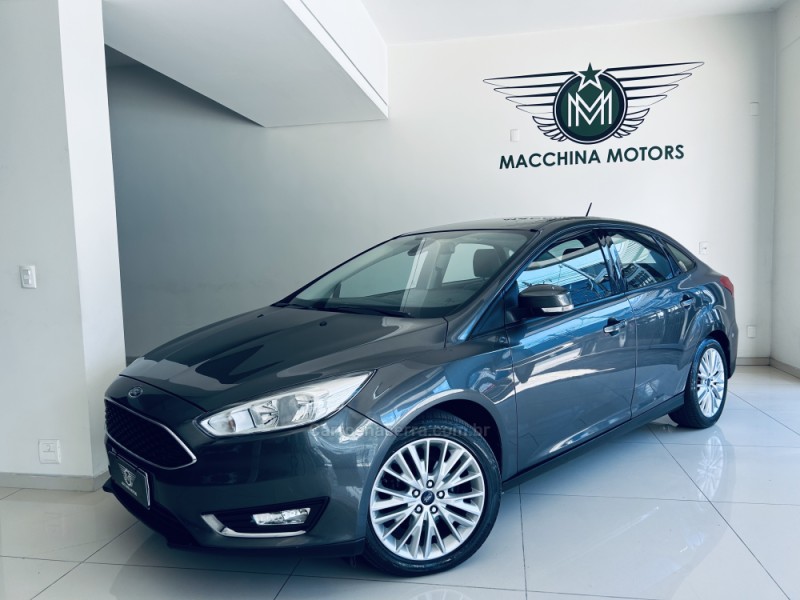 FOCUS 2.0 SE FASTBACK 16V FLEX 4P AUTOMÁTICO - 2016 - CAXIAS DO SUL