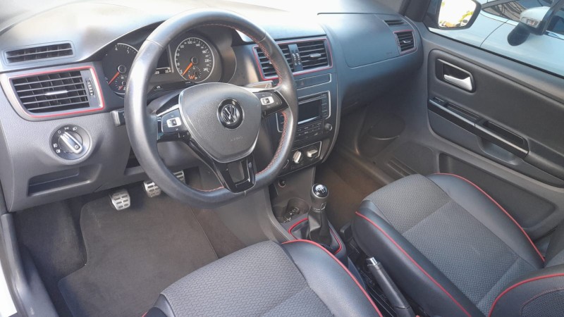 FOX 1.6 MI ROCK IN RIO 8V FLEX 4P MANUAL - 2016 - CAXIAS DO SUL