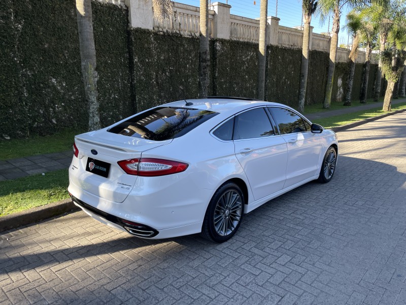 FUSION 2.0 TITANIUM AWD 16V GASOLINA 4P AUTOMÁTICO - 2013 - CAXIAS DO SUL