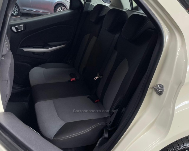 ECOSPORT 2.0 FREESTYLE 16V FLEX 4P AUTOMÁTICO - 2015 - VACARIA