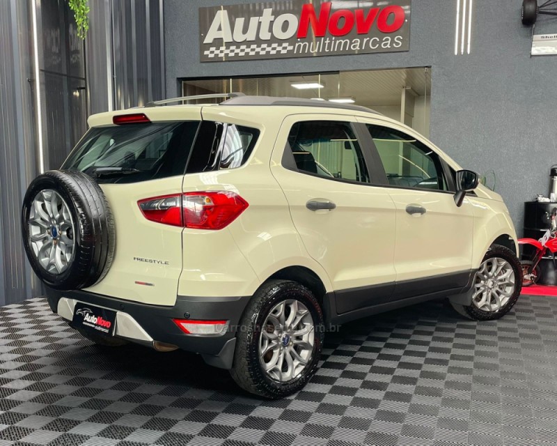 ECOSPORT 2.0 FREESTYLE 16V FLEX 4P AUTOMÁTICO - 2015 - VACARIA