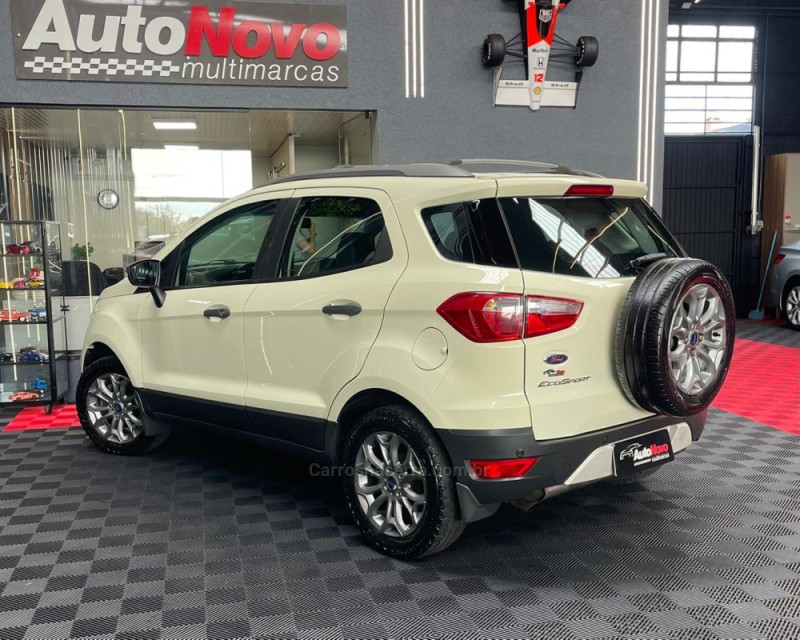 ECOSPORT 2.0 FREESTYLE 16V FLEX 4P AUTOMÁTICO - 2015 - VACARIA