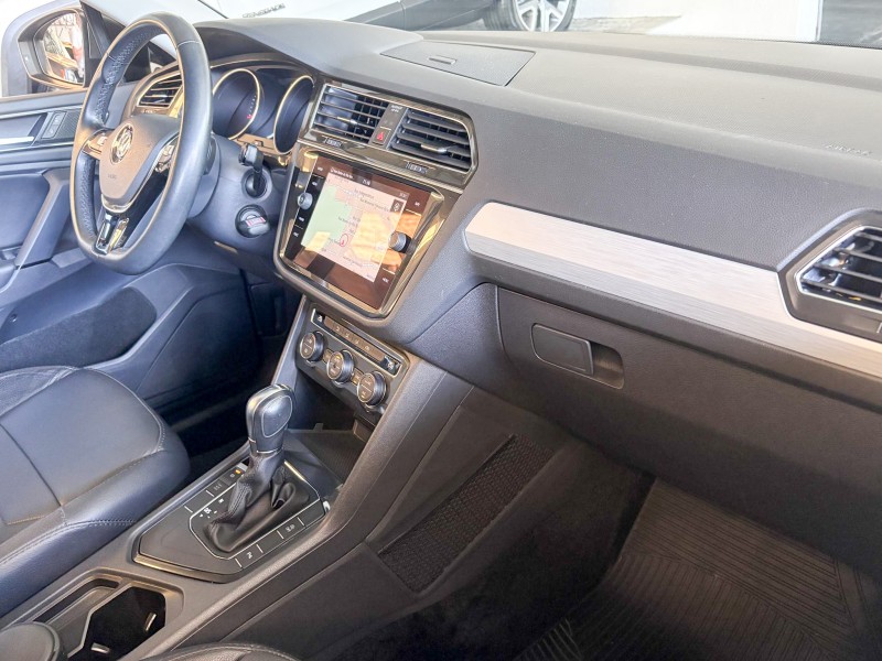 TIGUAN 1.4 ALLSPACE 250 TSI FLEX 4P - 2018 - FARROUPILHA