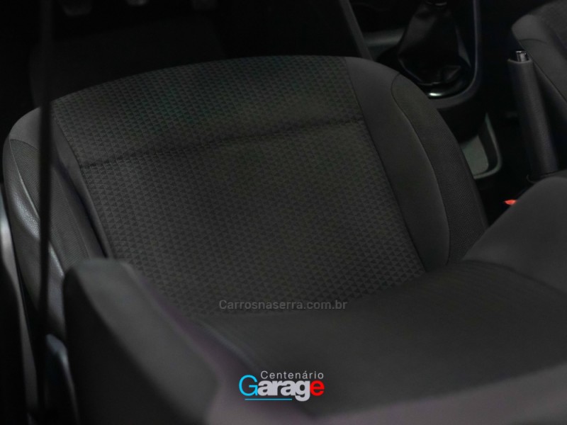 VOYAGE 1.0 12V MPI TOTALFLEX TRENDLINE 4P MANUAL - 2017 - CAXIAS DO SUL