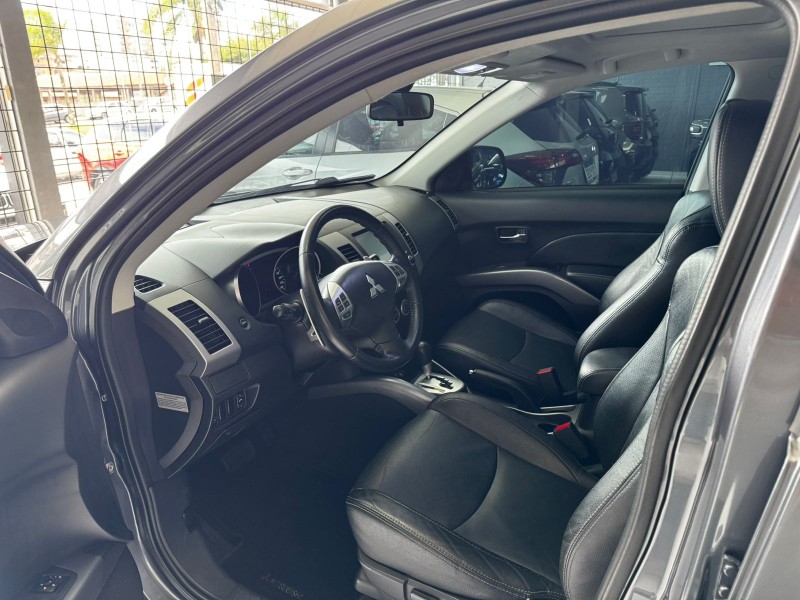 OUTLANDER 2.0 16V GASOLINA 4P AUTOMÁTICO - 2013 - CAXIAS DO SUL