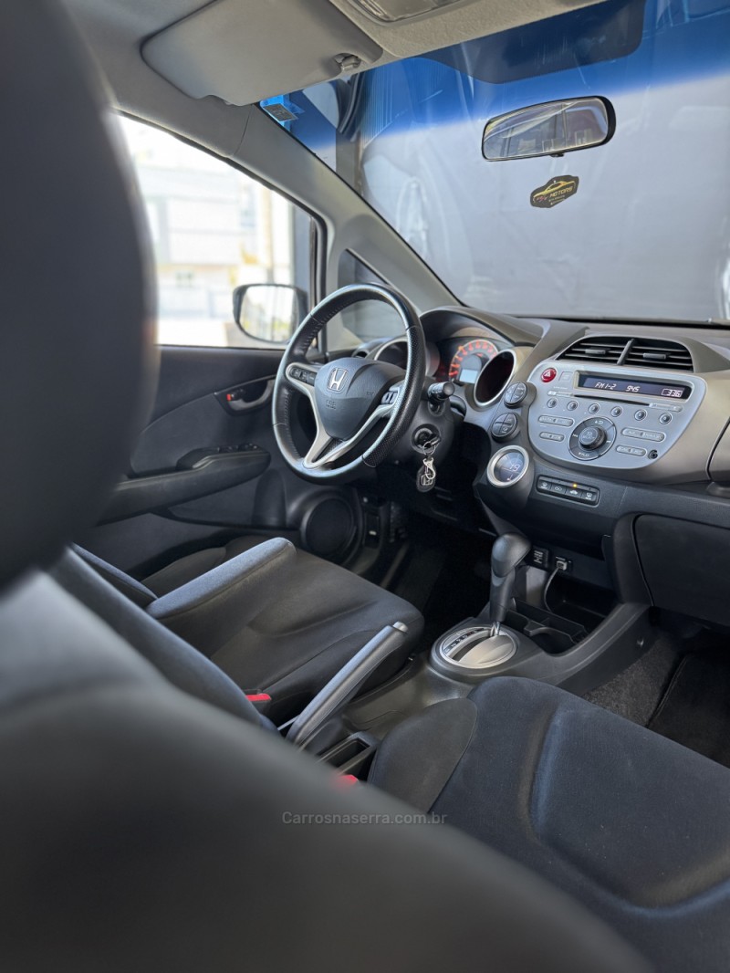 FIT 1.5 EX 16V FLEX 4P AUTOMÁTICO - 2011 - CAXIAS DO SUL