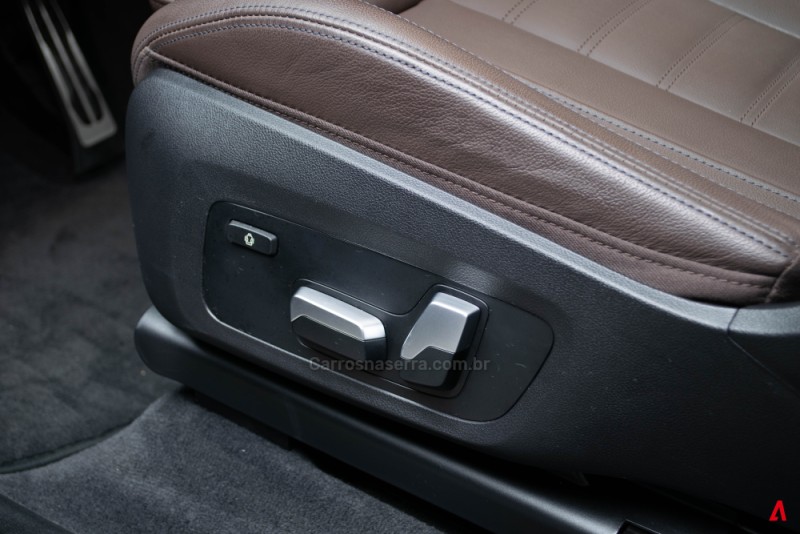 IX3 M SPORT 4P AUTOMÁTICO ELÉTRICO - 2023 - GARIBALDI