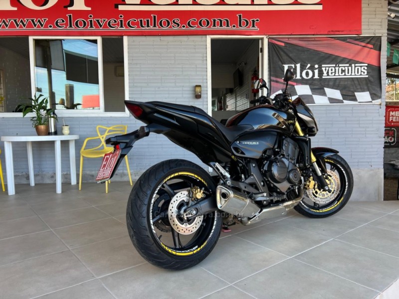 CB 600F HORNET - 2013 - DOIS IRMãOS