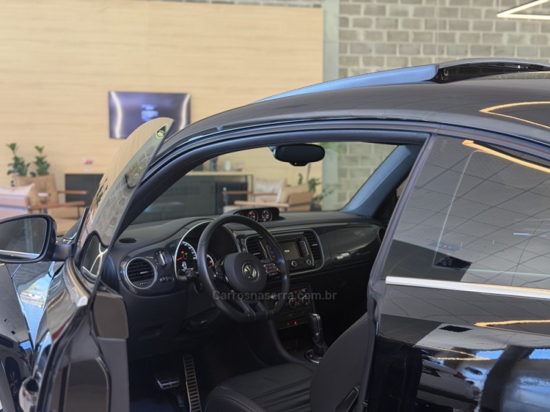 FUSCA 2.0 TSI 16V GASOLINA 2P AUTOMÁTICO - 2014 - CARLOS BARBOSA