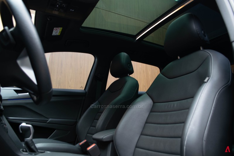 TAOS 1.4 16V HIGHLINE TSI FLEX 4P AUTOMÁTICO - 2024 - GARIBALDI