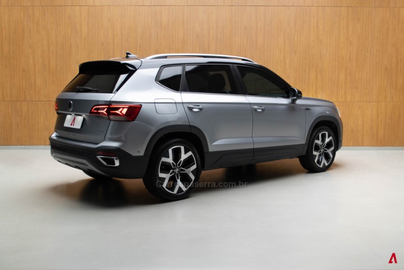TAOS 1.4 16V HIGHLINE TSI FLEX 4P AUTOMÁTICO - 2024 - GARIBALDI