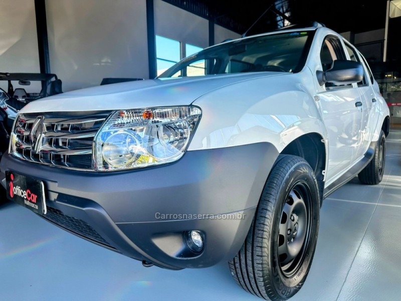 duster 1.6 4x2 16v flex 4p manual 2014 tres coroas