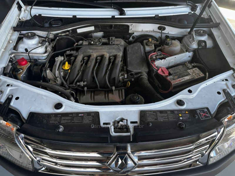 DUSTER 1.6 4X2 16V FLEX 4P MANUAL - 2014 - TRêS COROAS