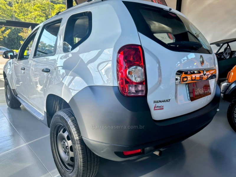 DUSTER 1.6 4X2 16V FLEX 4P MANUAL - 2014 - TRêS COROAS