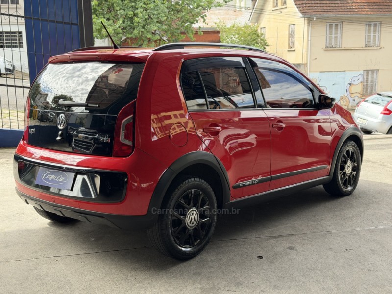 UP 1.0 TSI CROSS 12V FLEX 4P MANUAL - 2016 - CAXIAS DO SUL
