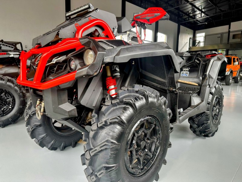 outlander 1000x mr 2017 tres coroas