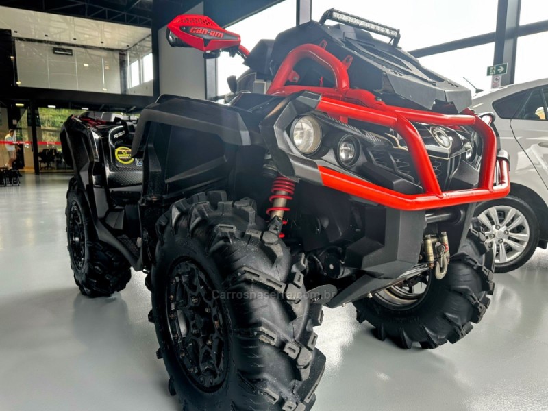 OUTLANDER 1000X MR - 2017 - TRêS COROAS