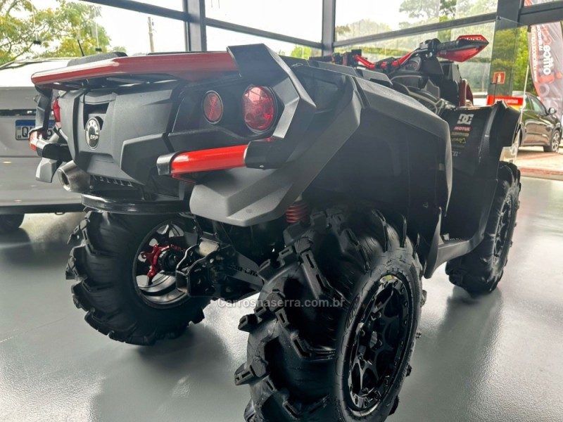 OUTLANDER 1000X MR - 2017 - TRêS COROAS