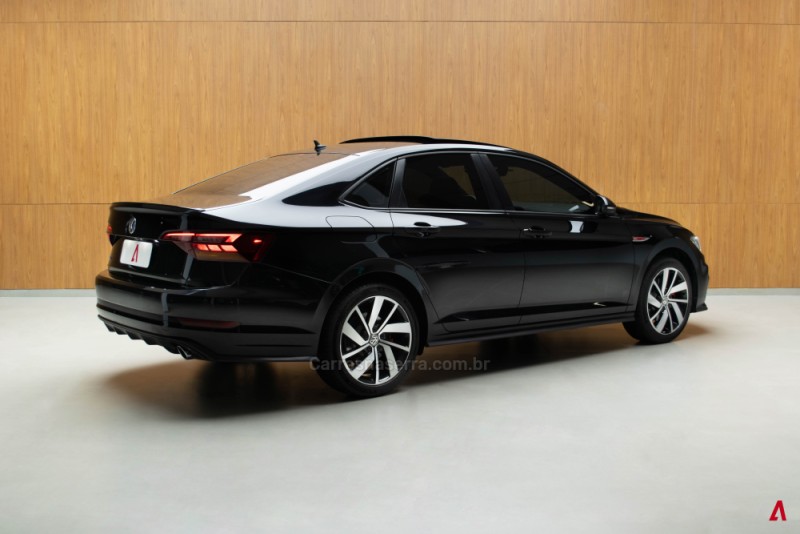 JETTA 2.0 16V TSI GLI 350 GASOLINA 4P AUTOMÁTICO - 2021 - GARIBALDI
