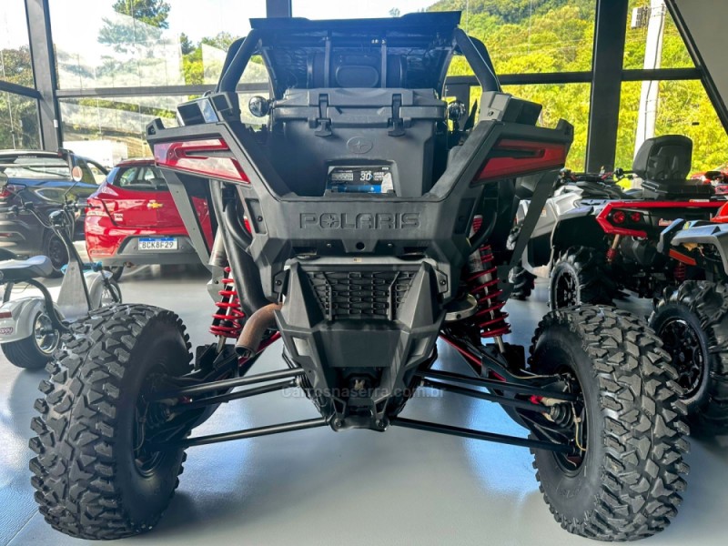 RZR XP 1000 EPS LE - 2022 - TRêS COROAS