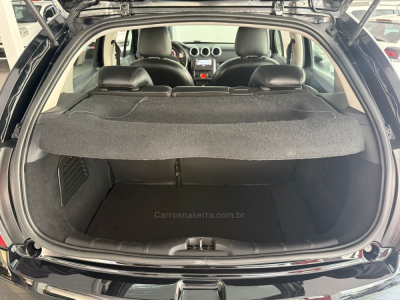 C3 1.5 TENDANCE 8V FLEX 4P MANUAL - 2017 - NOVO HAMBURGO