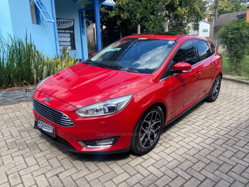 focus 2.0 titanium plus hatch 16v flex 4p auto 2017 canela