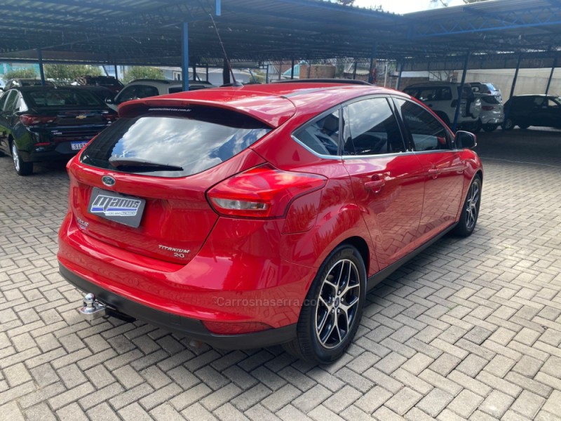 FOCUS 2.0 TITANIUM PLUS HATCH 16V FLEX 4P AUTO - 2017 - CANELA
