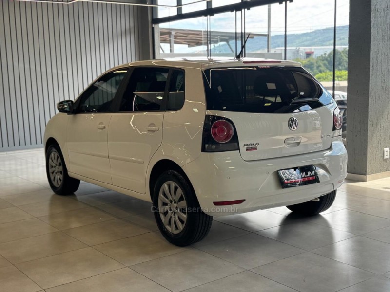 POLO 1.6 MI 8V FLEX 4P AUTOMATIZADO - 2012 - DOIS IRMãOS