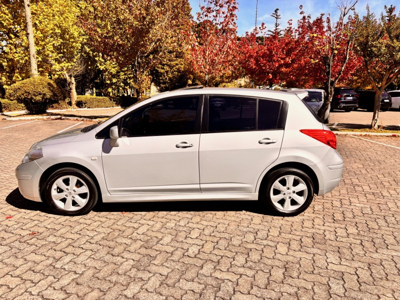 TIIDA 1.8 SL 16V GASOLINA 4P AUTOMÁTICO - 2012 - CAXIAS DO SUL