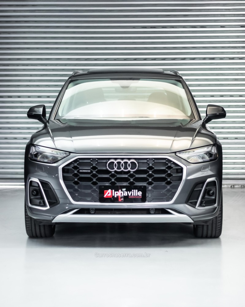 Q5 2.0 TFSI S LINE BLACK QUATTRO S TRONIC GASOLINA 4P - 2022 - CAXIAS DO SUL