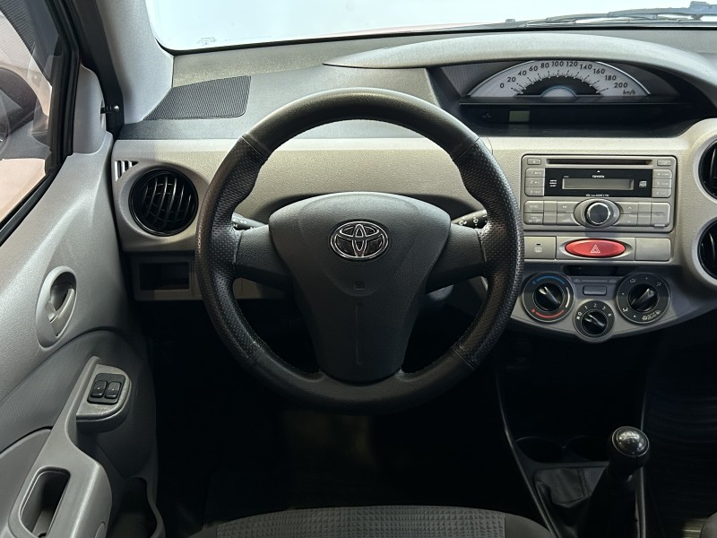 ETIOS 1.3 X 16V FLEX 4P MANUAL - 2013 - CAXIAS DO SUL