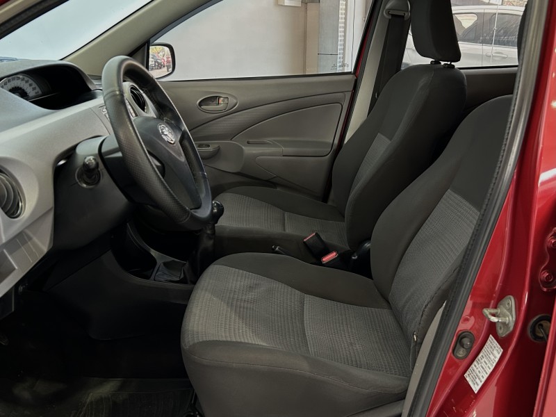 ETIOS 1.3 X 16V FLEX 4P MANUAL - 2013 - CAXIAS DO SUL