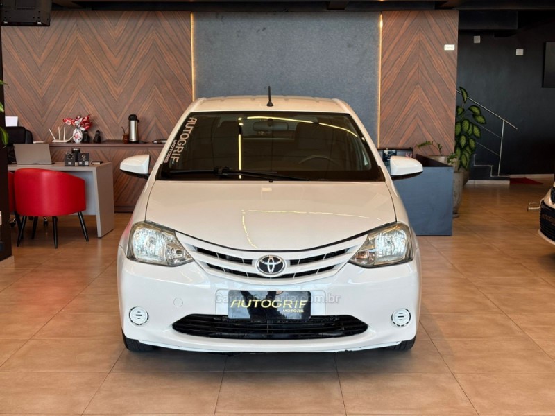 ETIOS 1.3 X 16V FLEX 4P MANUAL - 2015 - CAMPO BOM