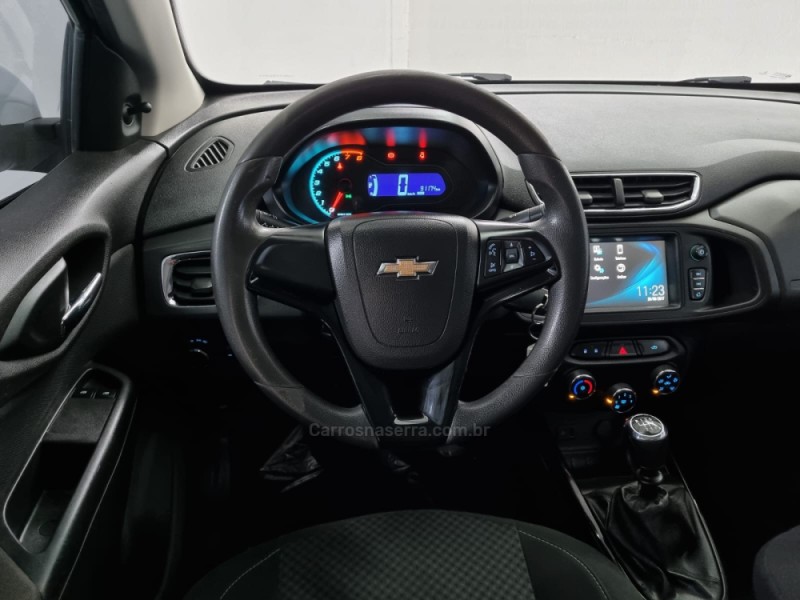 PRISMA 1.4 MPFI LT 8V FLEX 4P MANUAL - 2017 - VACARIA