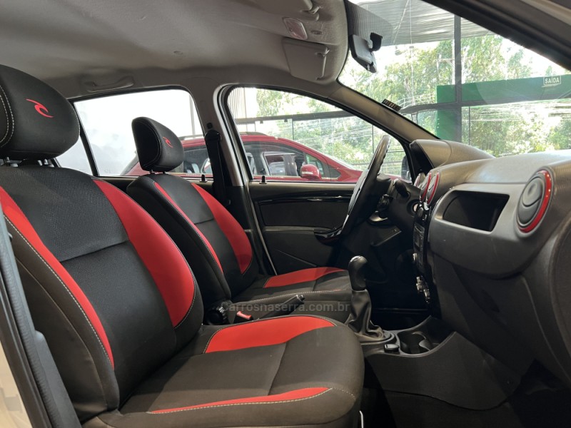 SANDERO 1.6 STEPWAY 16V FLEX 4P MANUAL - 2013 - CAXIAS DO SUL