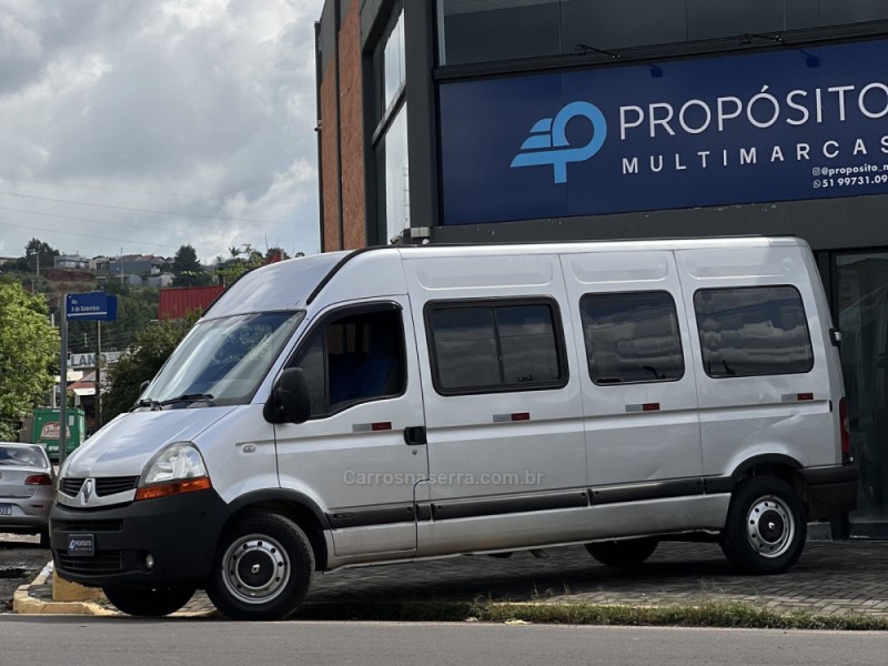 master 2.5 dci escolar l1h1 16 lugares 16v diesel 3p manual 2013 estancia velha